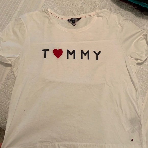 Tommy Hilfiger Tops - Tommy Hilfiger shirt